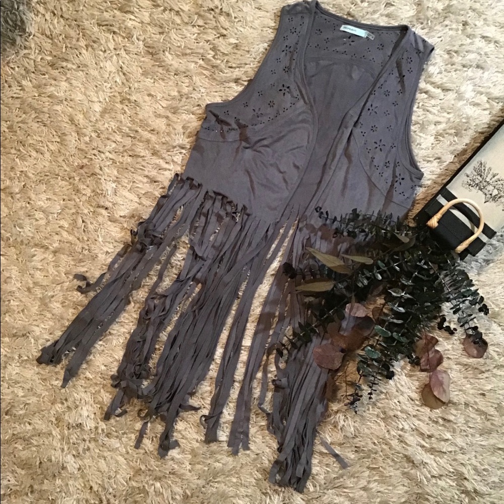 🤎 Tasseled vest - Picture 2 of 6